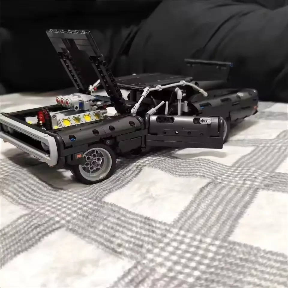 Brand new 1077PCS tech racing  - đánh giá và giá Tech Accessories Brands