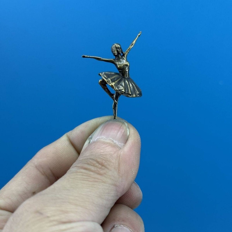 Metal Brass Dream Tech Ballet  - đánh giá và giá Tech Girl Accessories